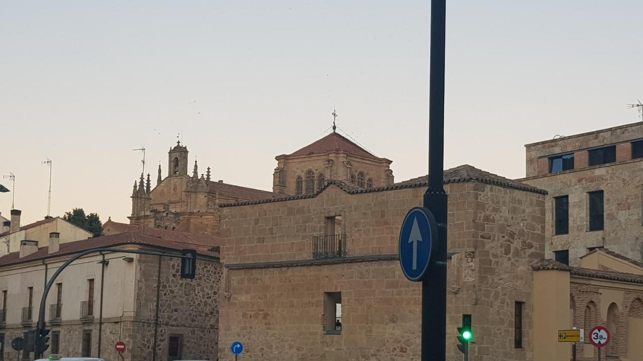 Loft Estudio Catedral Casa Lis Lejlighed Salamanca Eksteriør billede